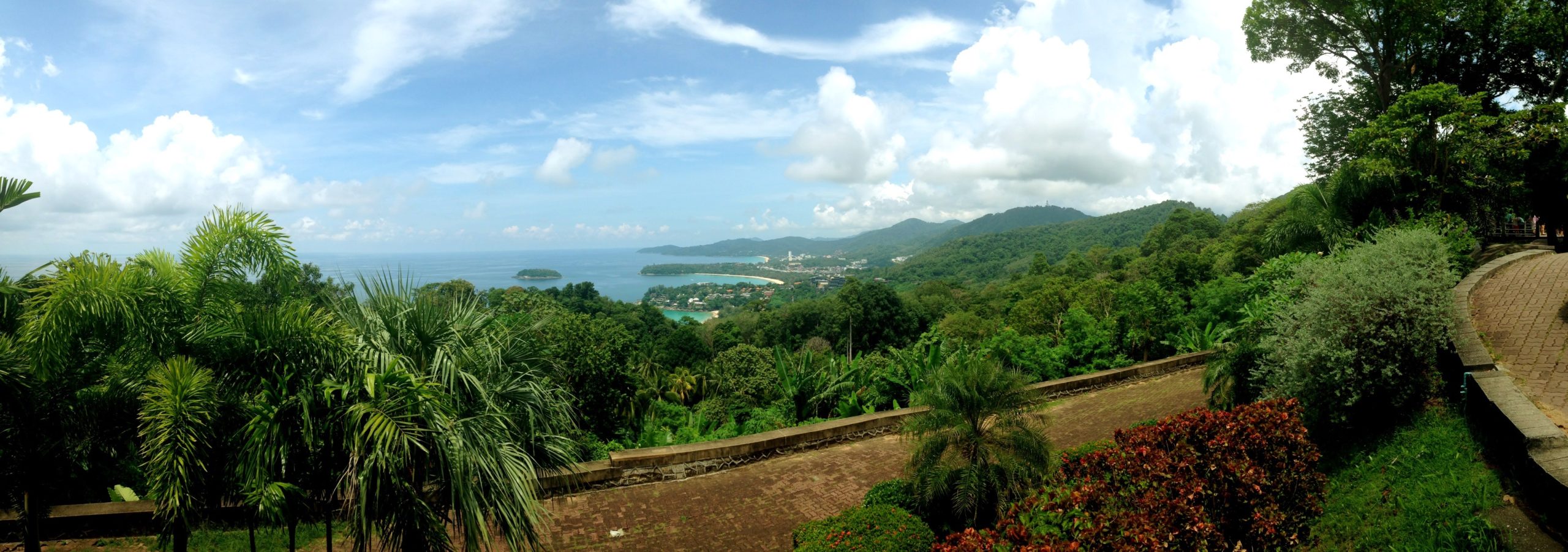 Uitzicht vanaf Karon Viewpoint.